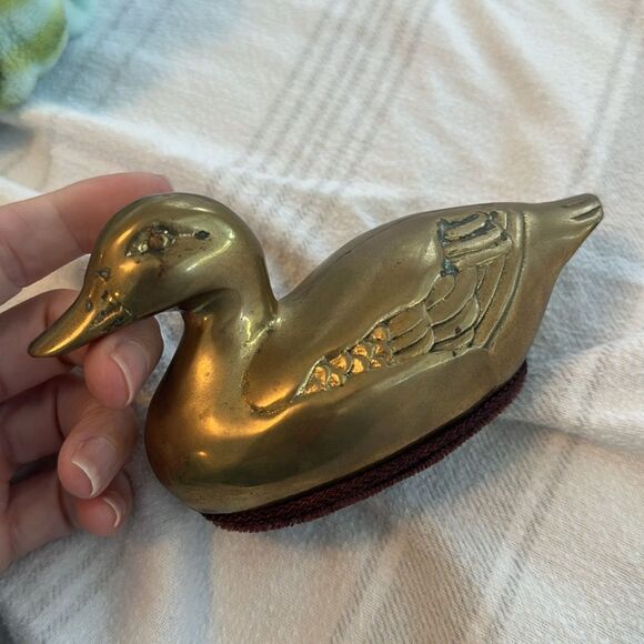 Mid-Century Brass Duck Lint Brush - Picture 2 of 5
